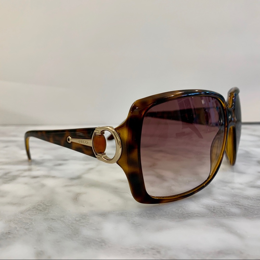 Gucci Brown Oversized Tortoise Sunglasses - Picture 4 of 5